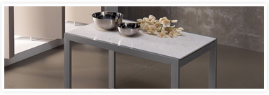 White quartz surface Vimens tables